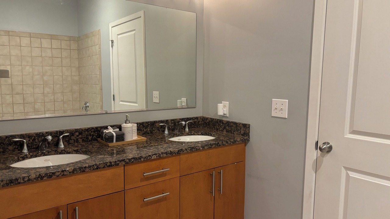 Photo of Bathroom in Castleberry Hill