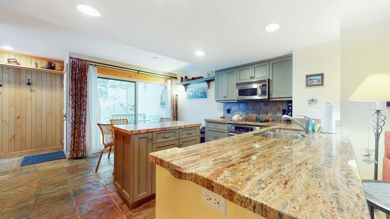Photo of Kitchen in Park Meadows