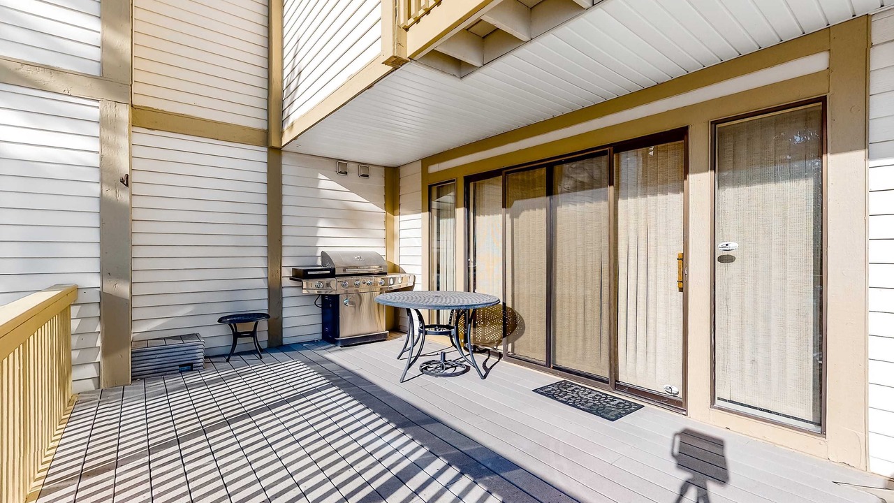 Photo of Outdoor in Park Meadows