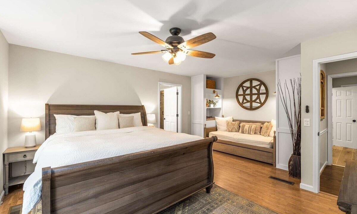 Photo of Bedroom in East Ellijay