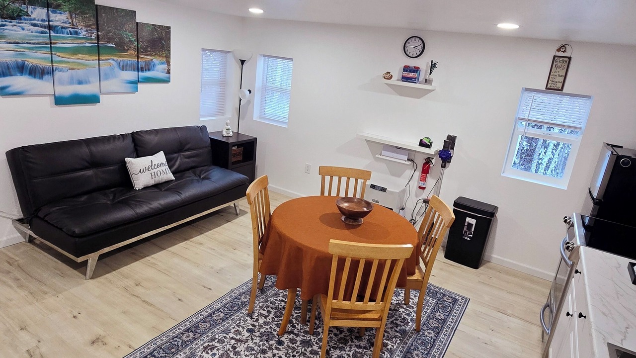 Photo of Livingroom in Fairbanks