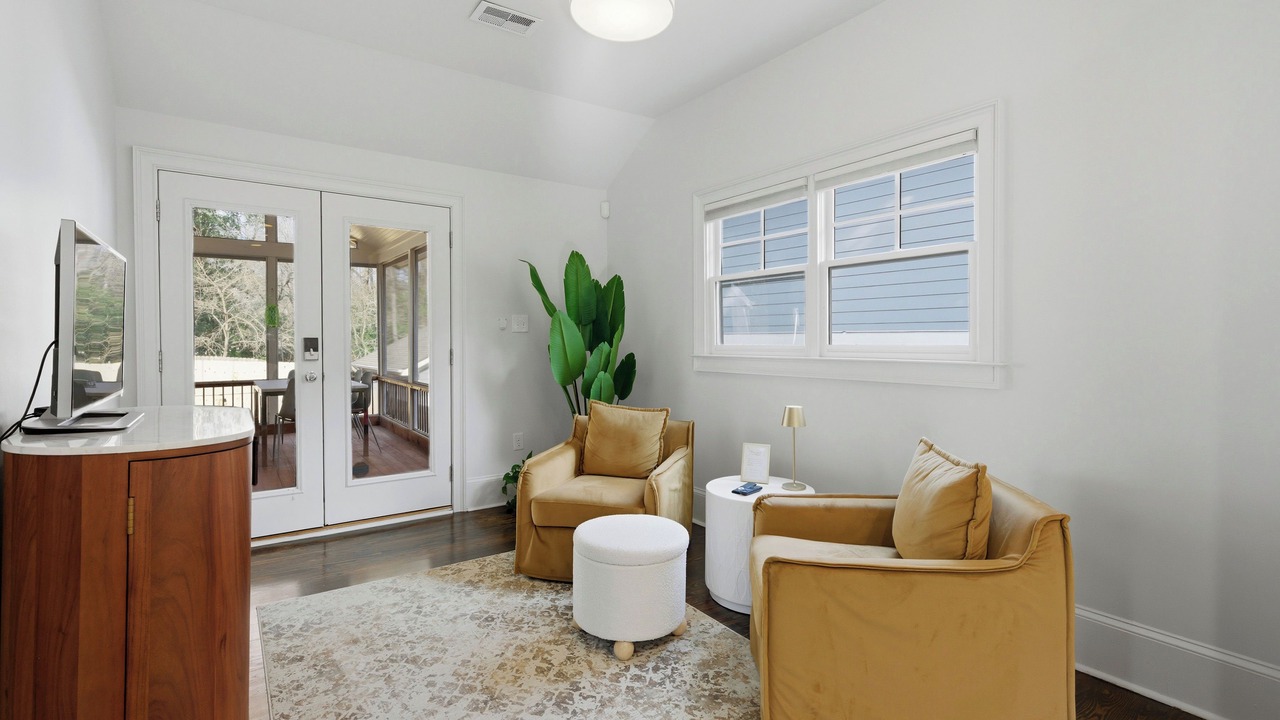 Photo of Livingroom in Decatur