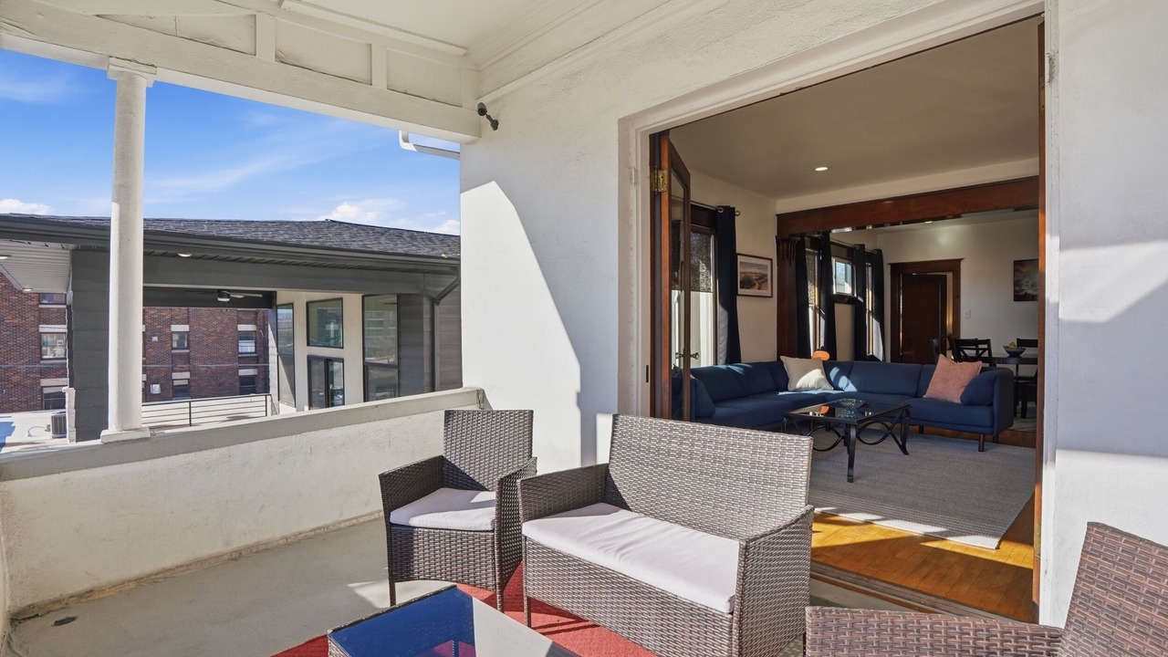 Photo of Patio Balcony in Central City