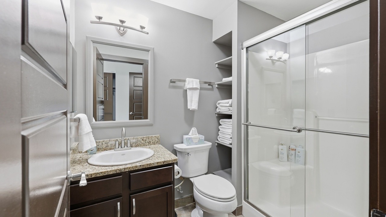 Photo of Bathroom in Weinland Park