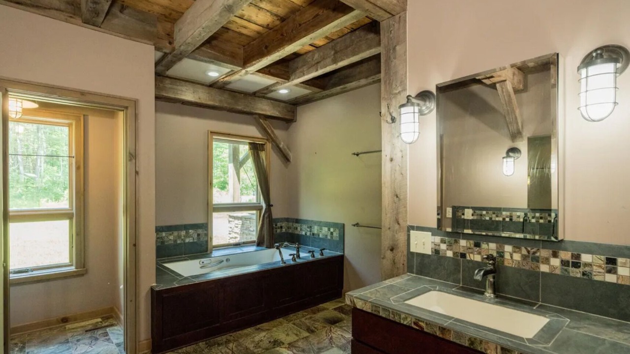 Photo of Bathroom in Rotterdam Junction
