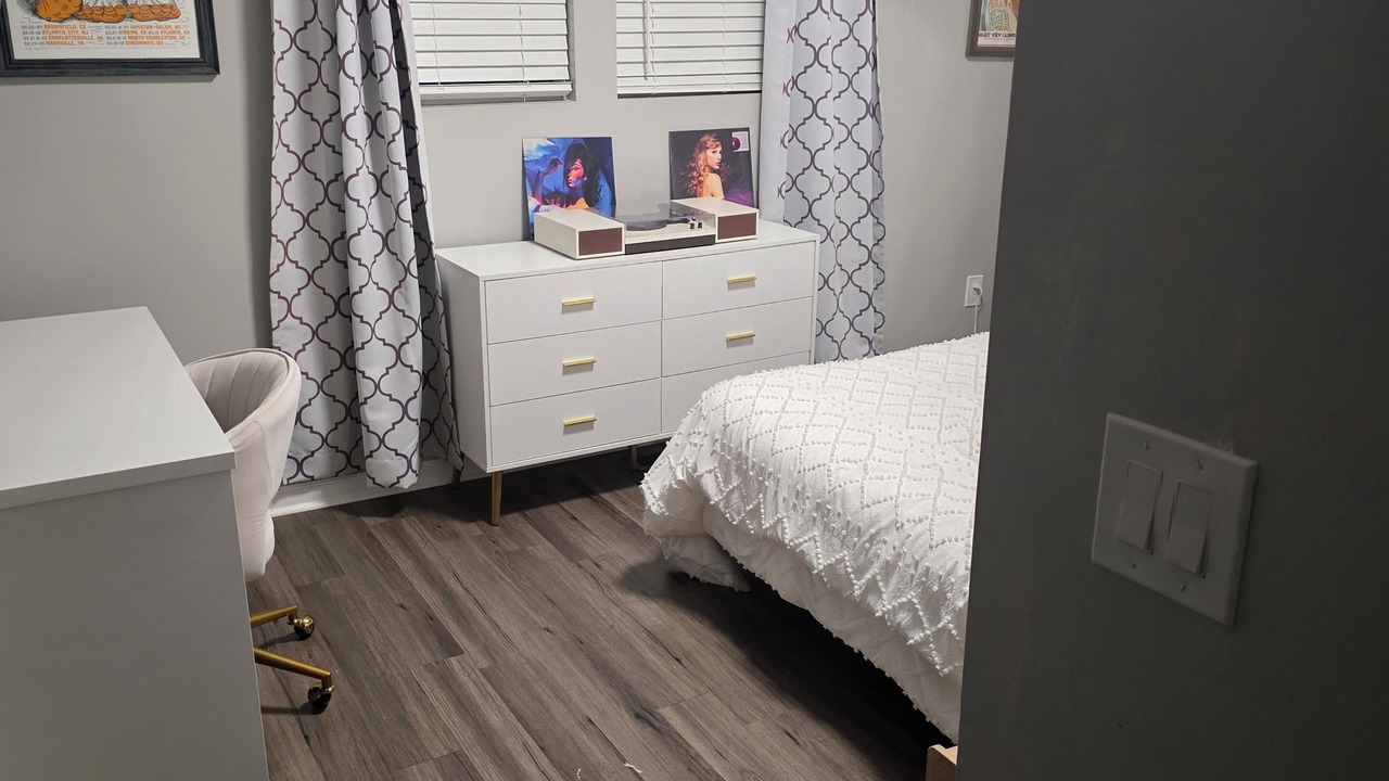 Photo of Bedroom in Mountain Brooke