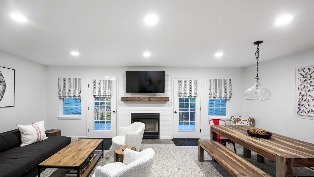 Photo of Livingroom in Hancock