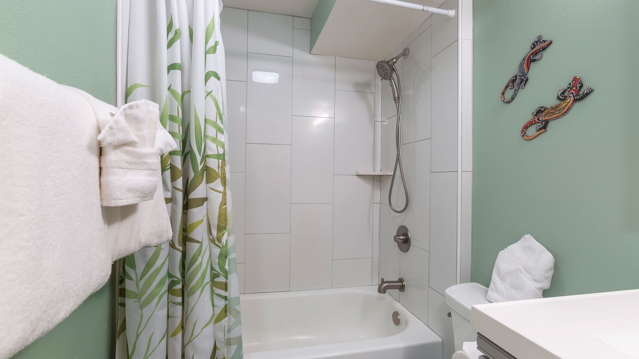 Photo of Bathroom in Honokowai