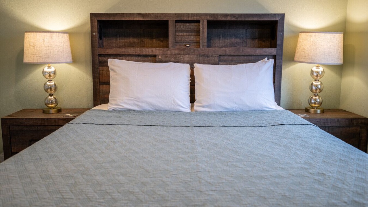 Photo of Bedroom in Homer