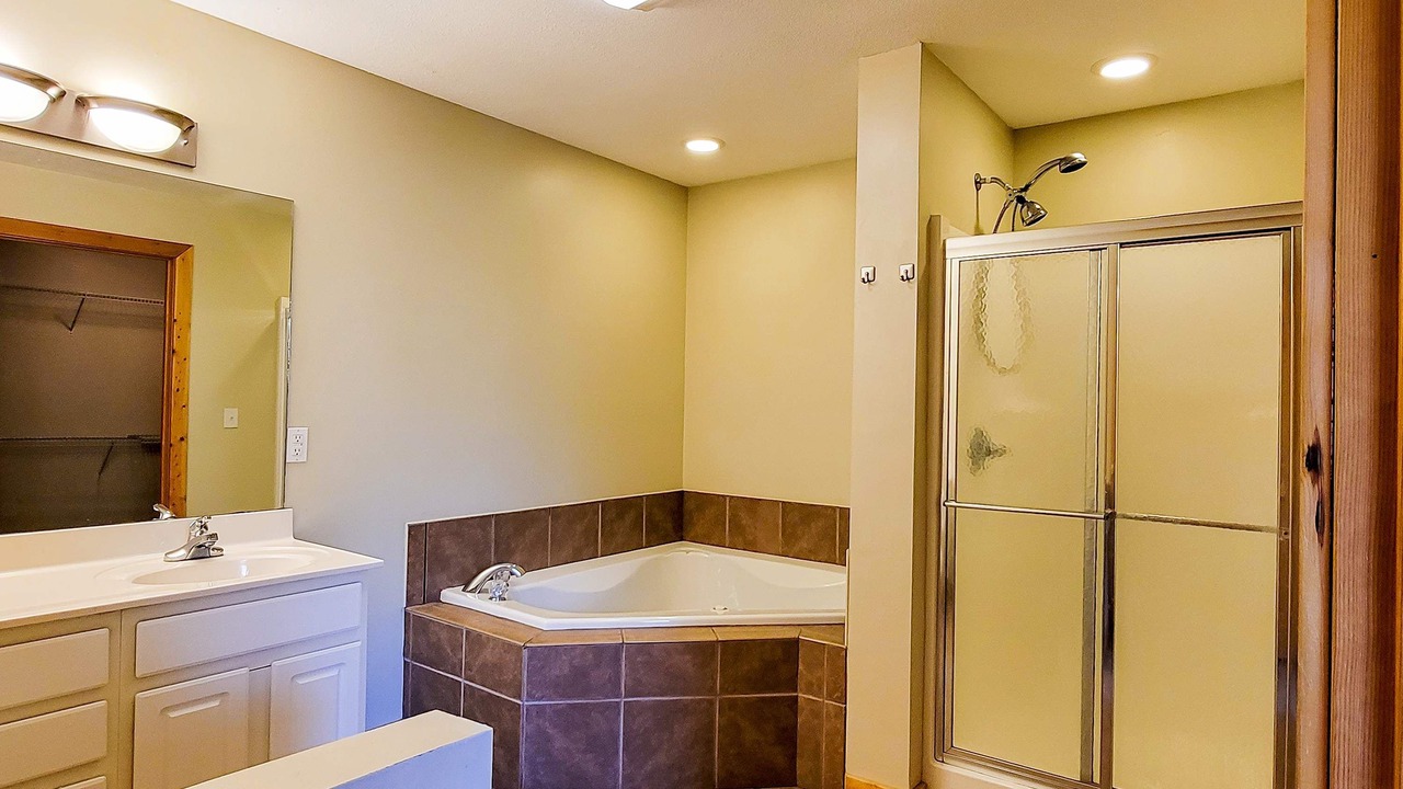 Photo of Bathroom in Sevierville