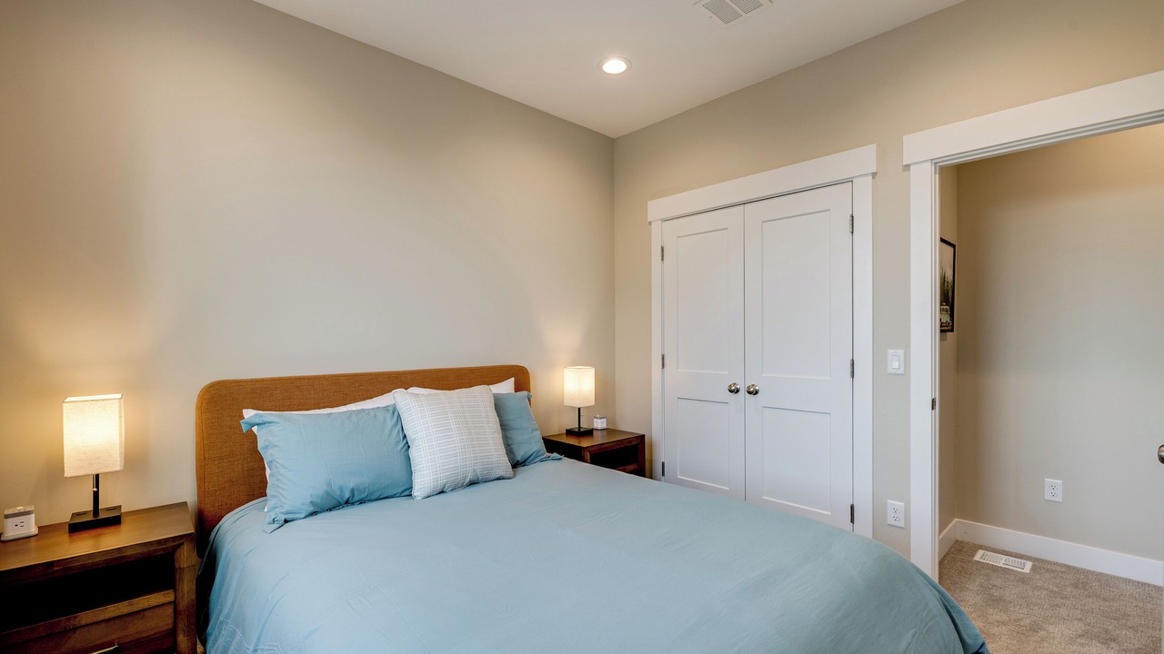 Photo of Bedroom in Millcreek