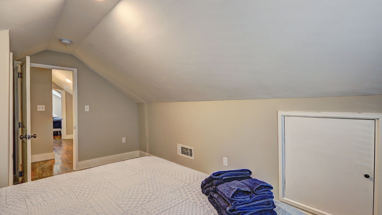 Photo of Bedroom in Belvedere Park