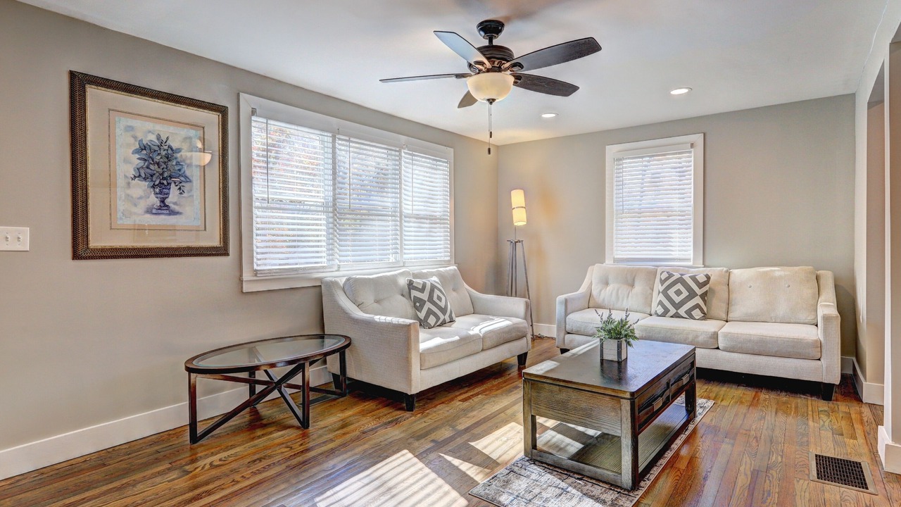 Photo of Livingroom in Belvedere Park