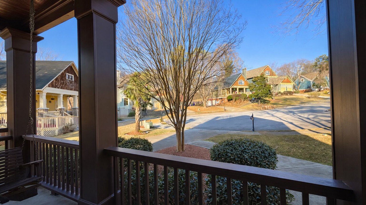 Photo of Outdoor in Candler-McAfee