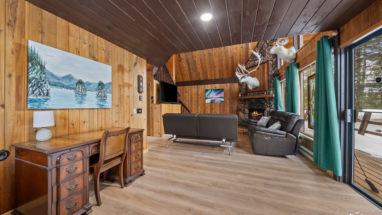 Photo of Livingroom in Huffman - O' Malley