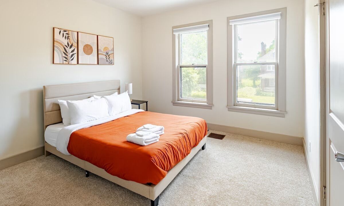 Photo of Bedroom in Franklin Park
