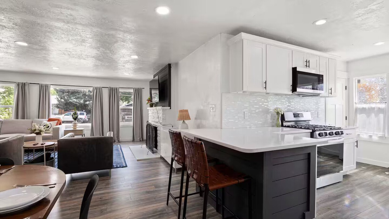 Photo of Kitchen in Holladay