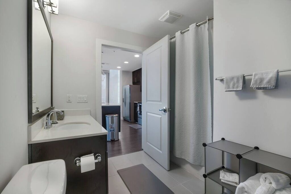 Photo of Bathroom in North Buckhead