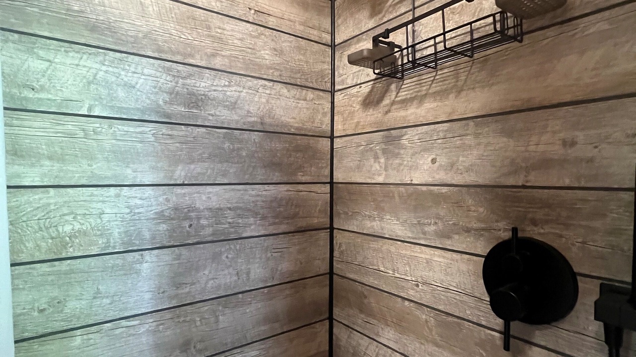 Photo of Bathroom in Fishhook