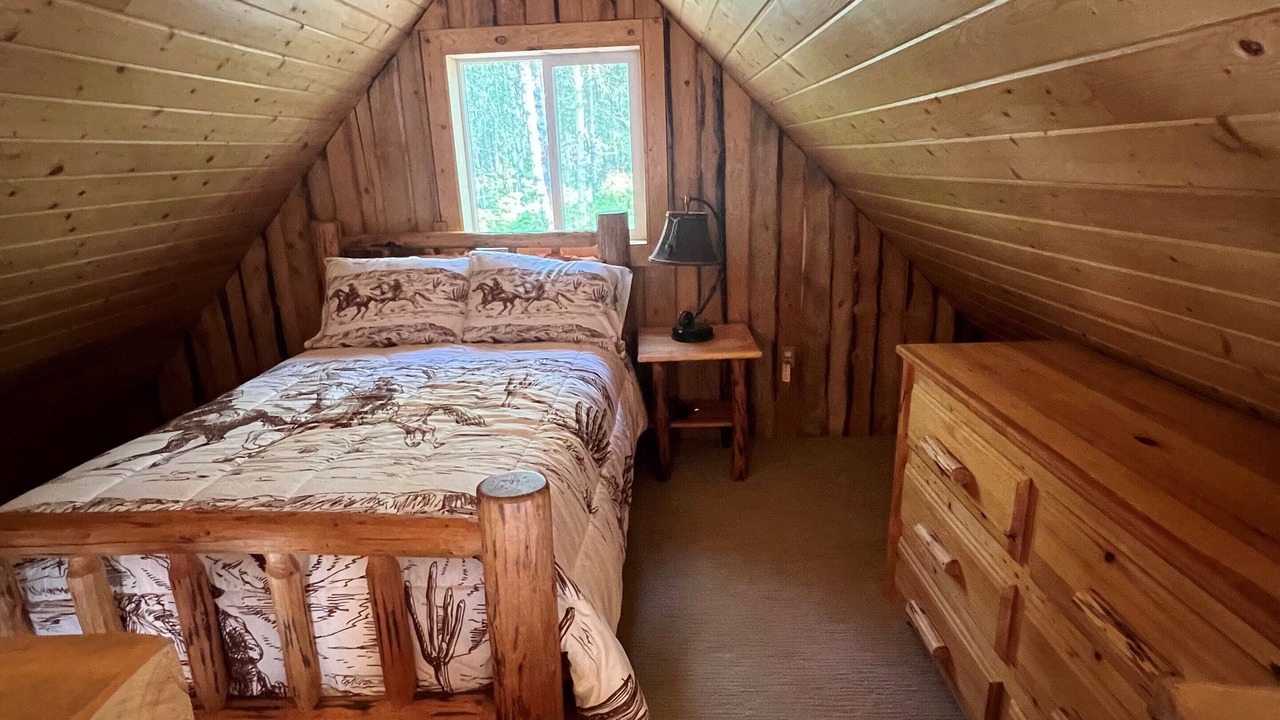 Photo of Bedroom in Fishhook