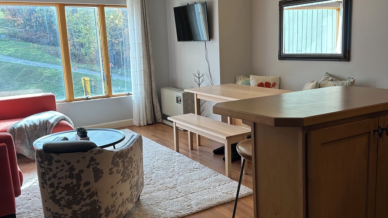 Photo of Livingroom in Carrabassett Valley