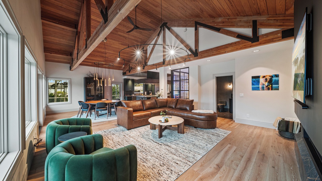 Photo of Livingroom in Juneau