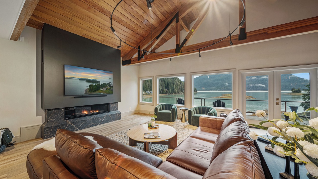 Photo of Livingroom in Juneau