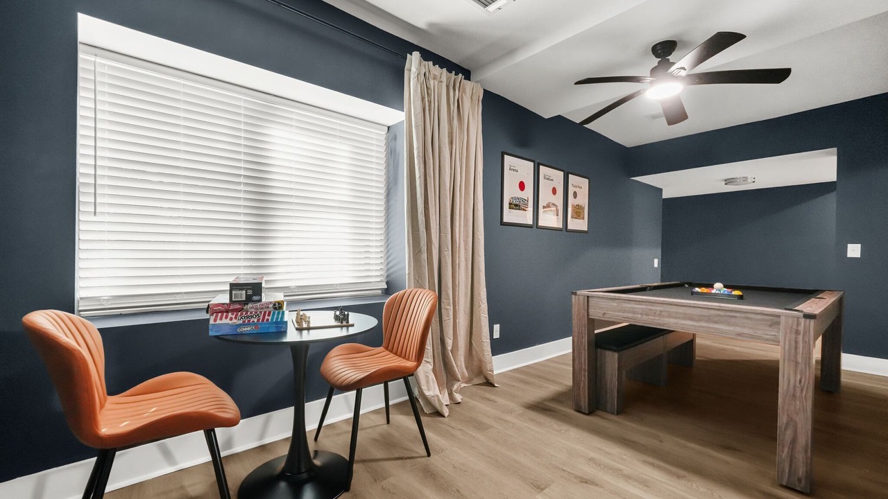Photo of Bedroom in Candler-McAfee