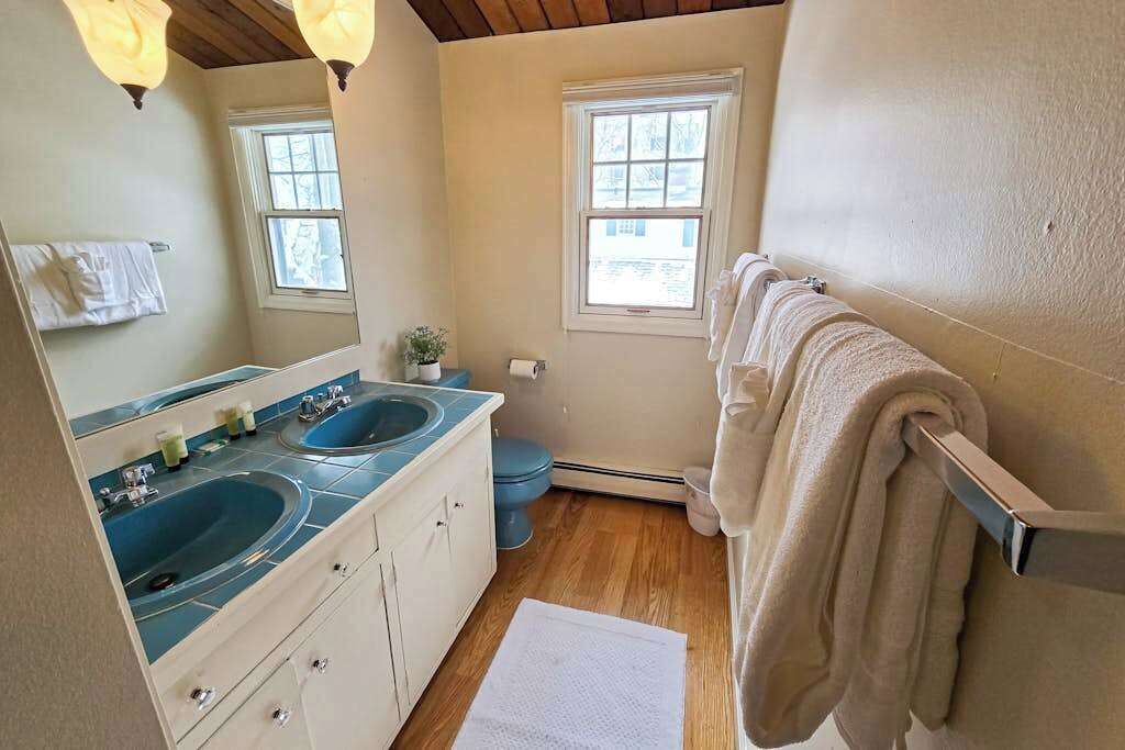 Photo of Bathroom in Downtown Anchorage