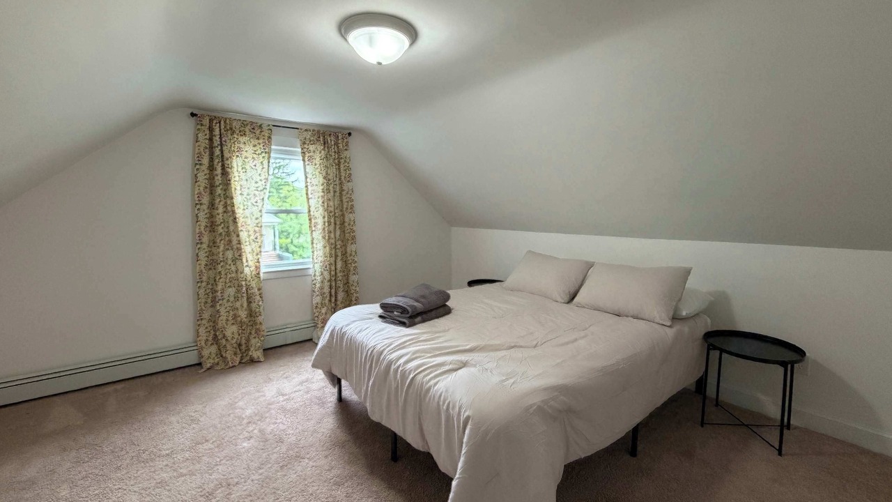 Photo of Bedroom in Foxboro