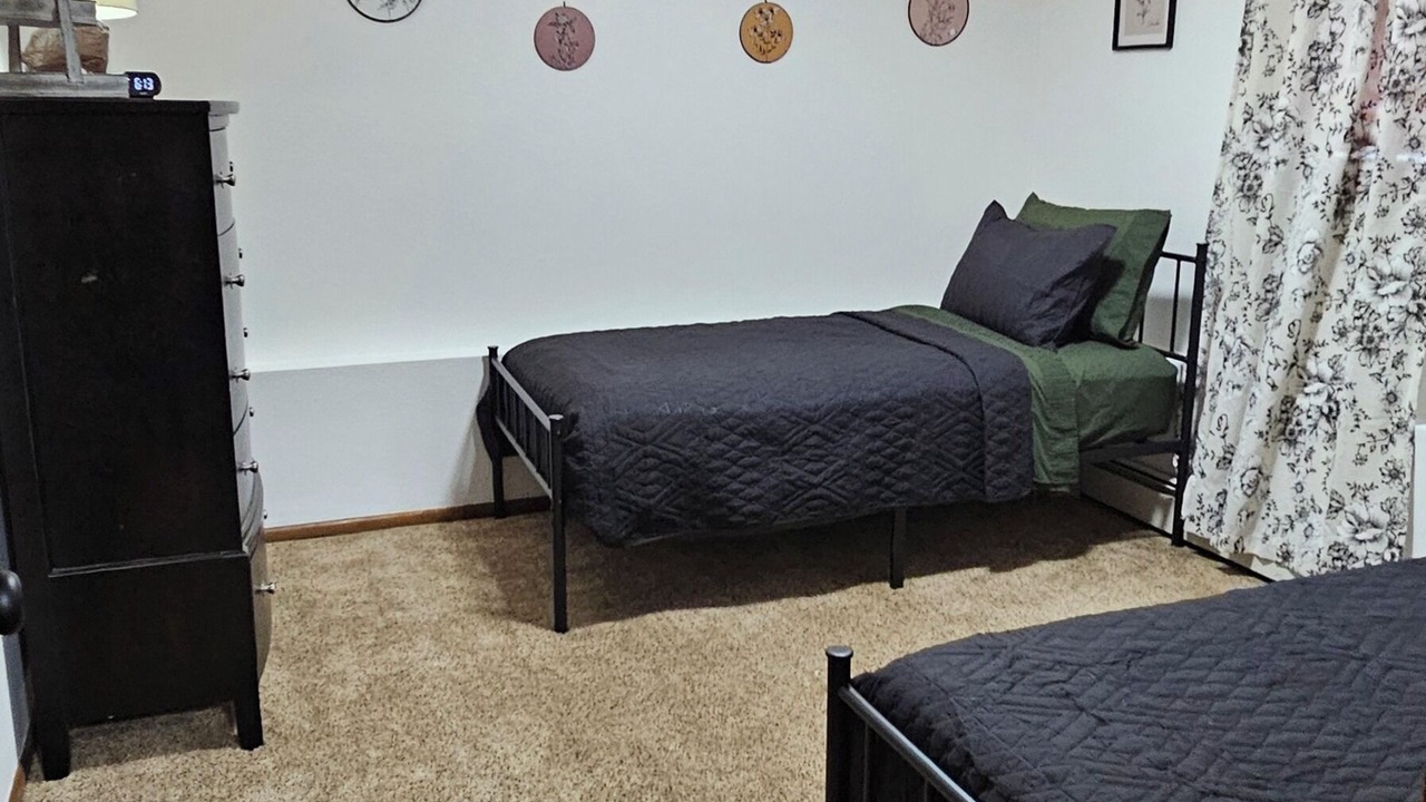 Photo of Bedroom in Northeast Anchorage
