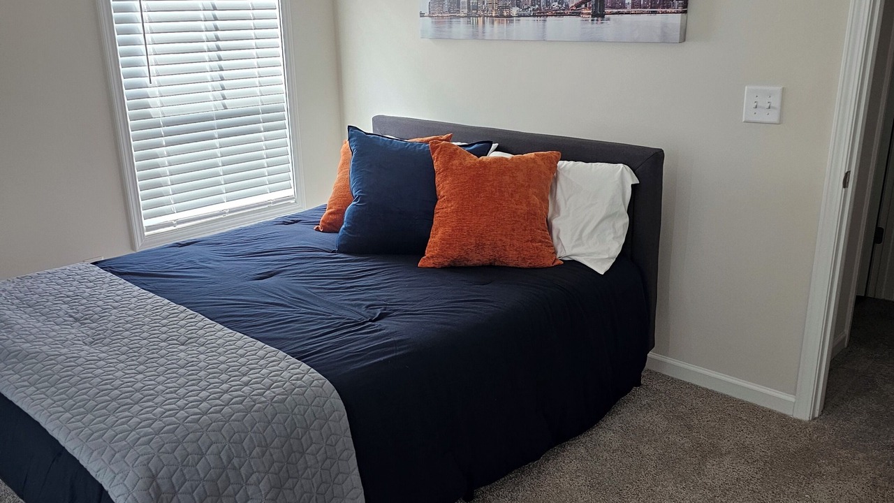 Photo of Bedroom in Mableton