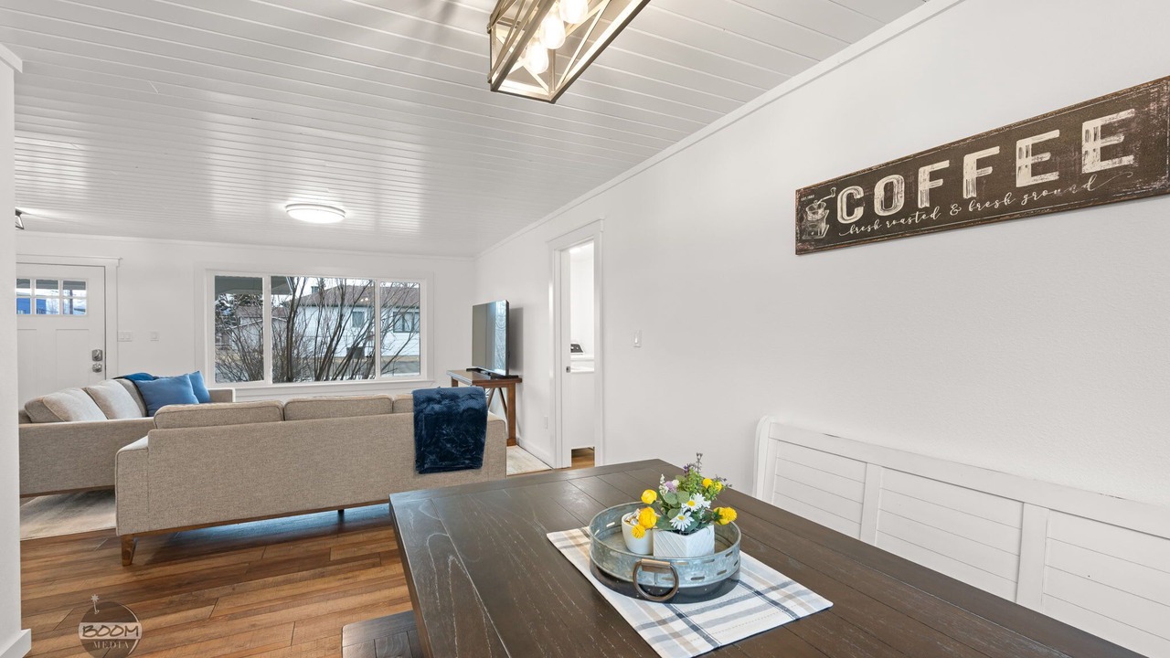 Photo of Livingroom in Palmer