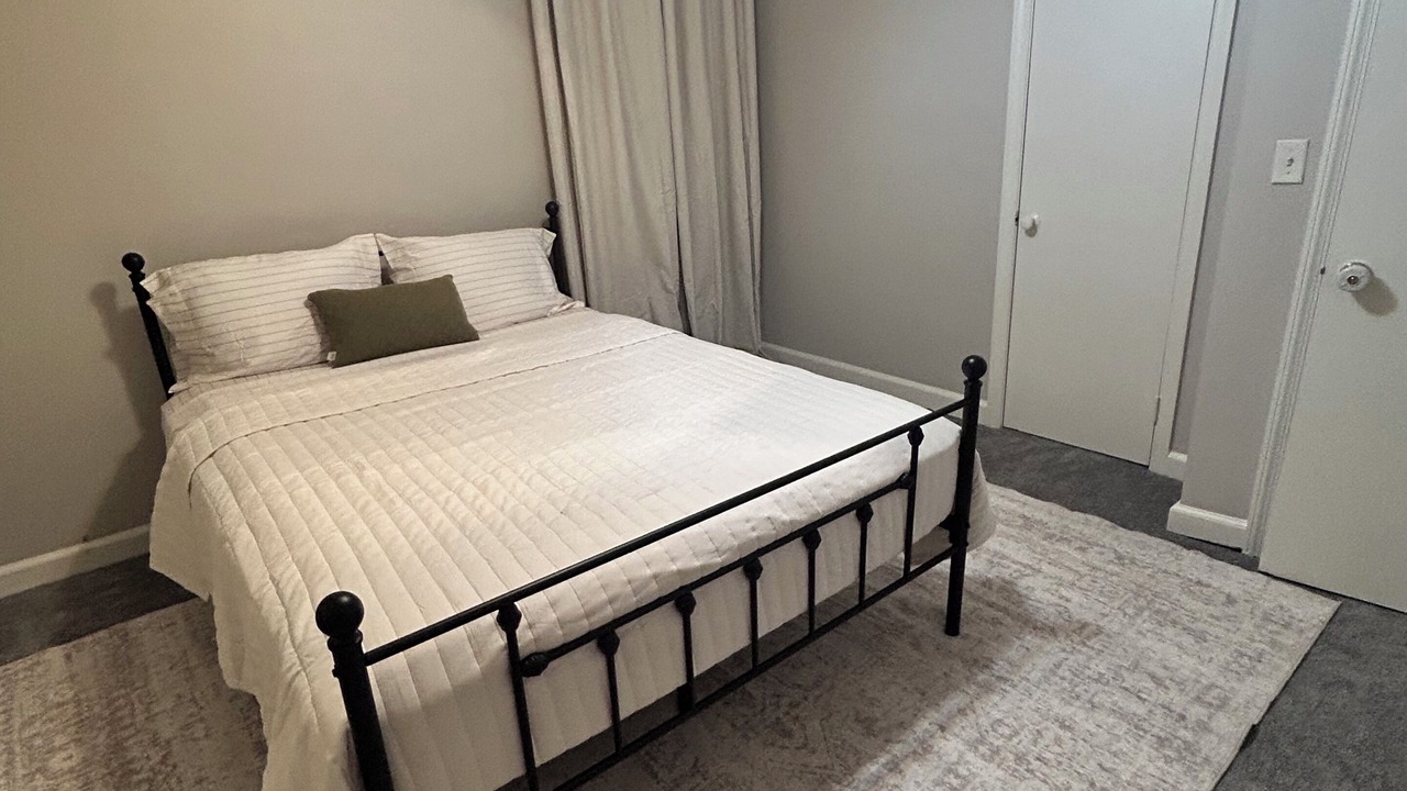 Photo of Bedroom in Tucker