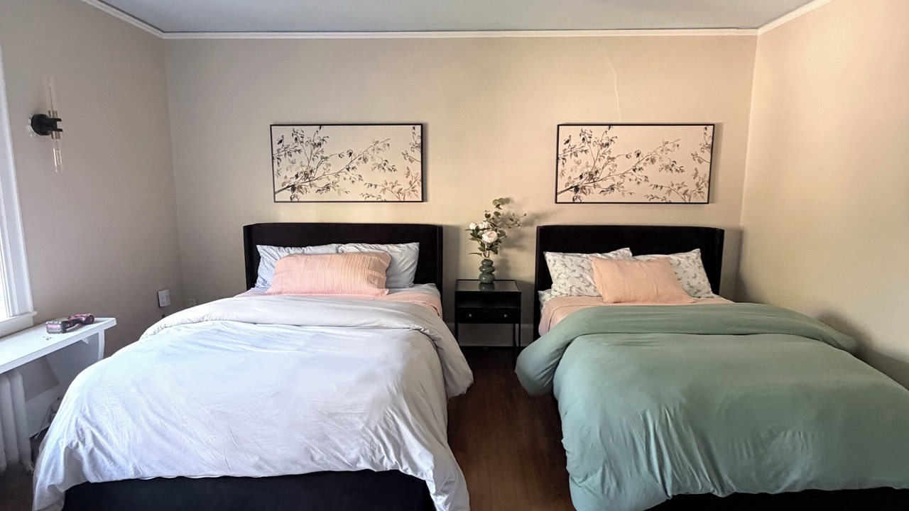 Photo of Bedroom in Downtown Juneau
