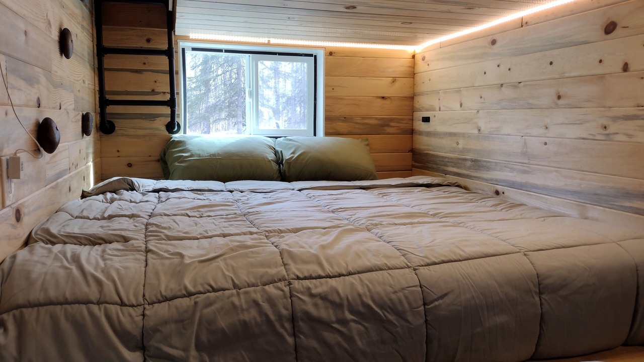 Photo of Bedroom in Willow