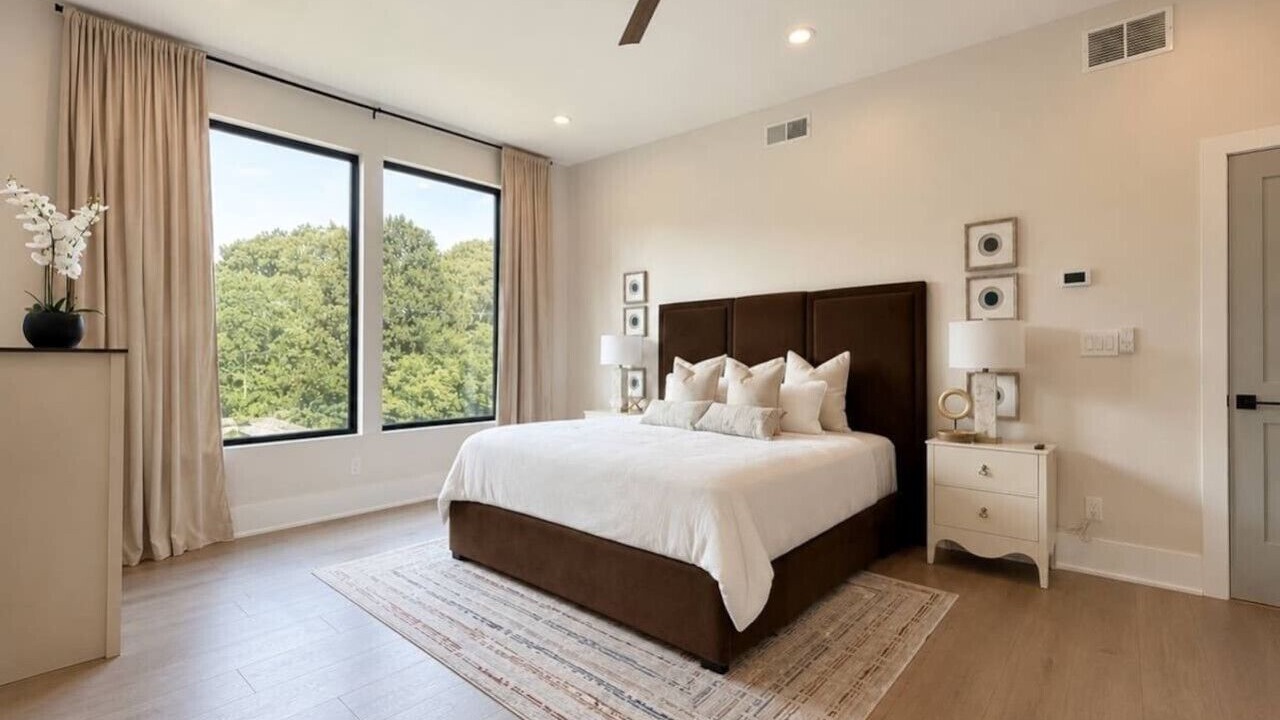 Photo of Bedroom in Loring Heights