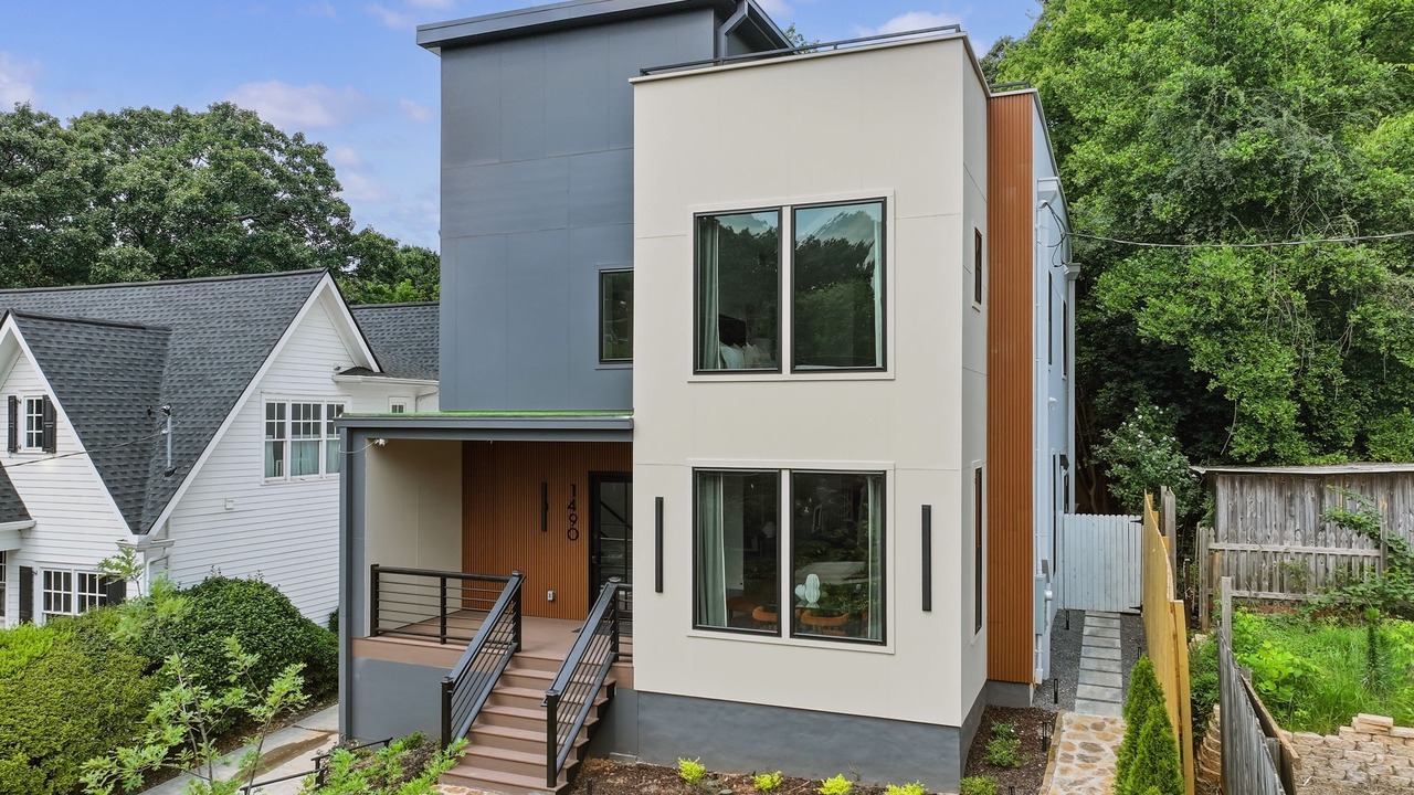 Photo of Outdoor in Loring Heights