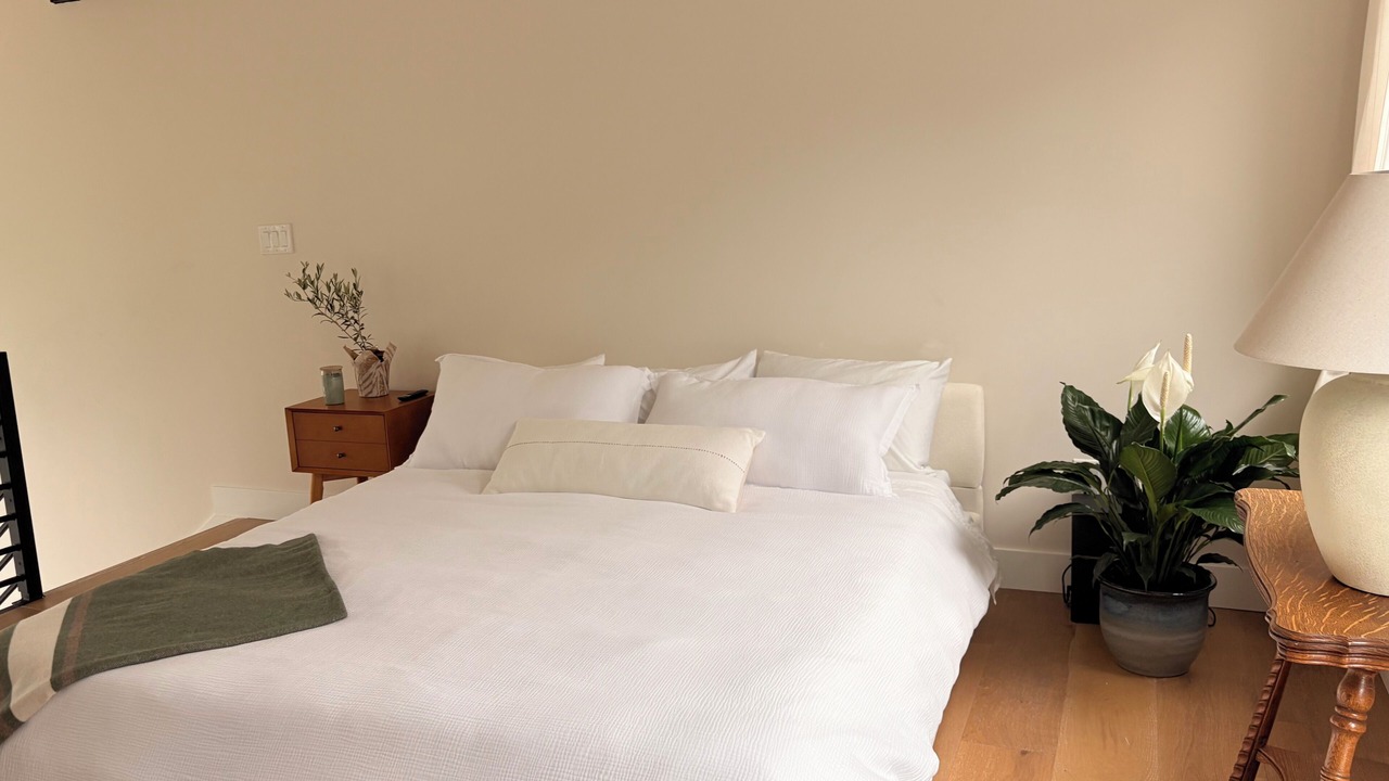 Photo of Bedroom in East Central