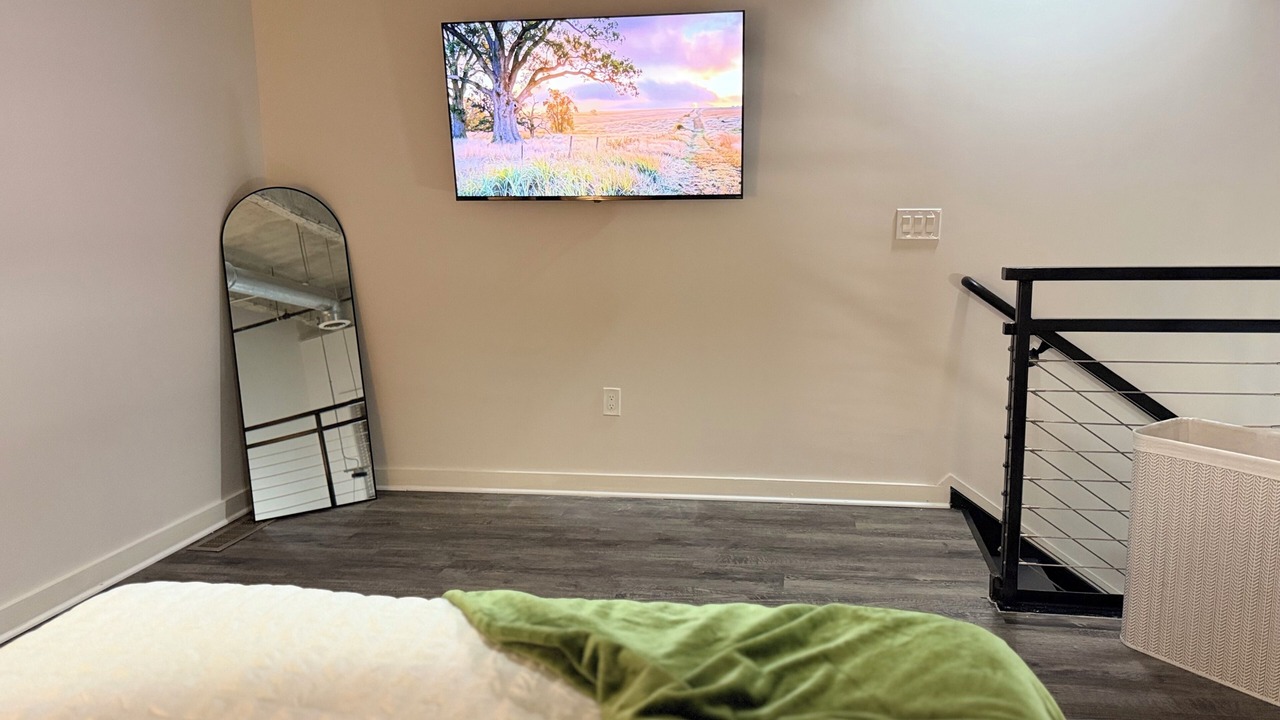 Photo of Bedroom in Loring Heights
