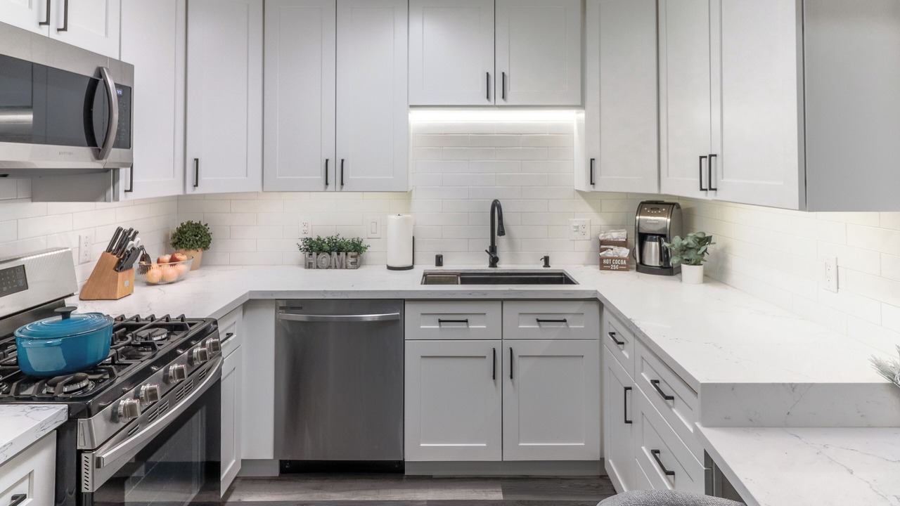 Photo of Kitchen in Taku - Campbell