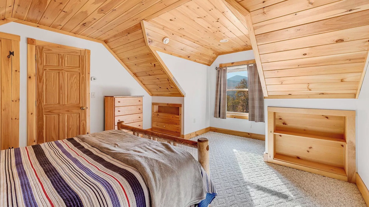 Photo of Bedroom in Carrabassett Valley