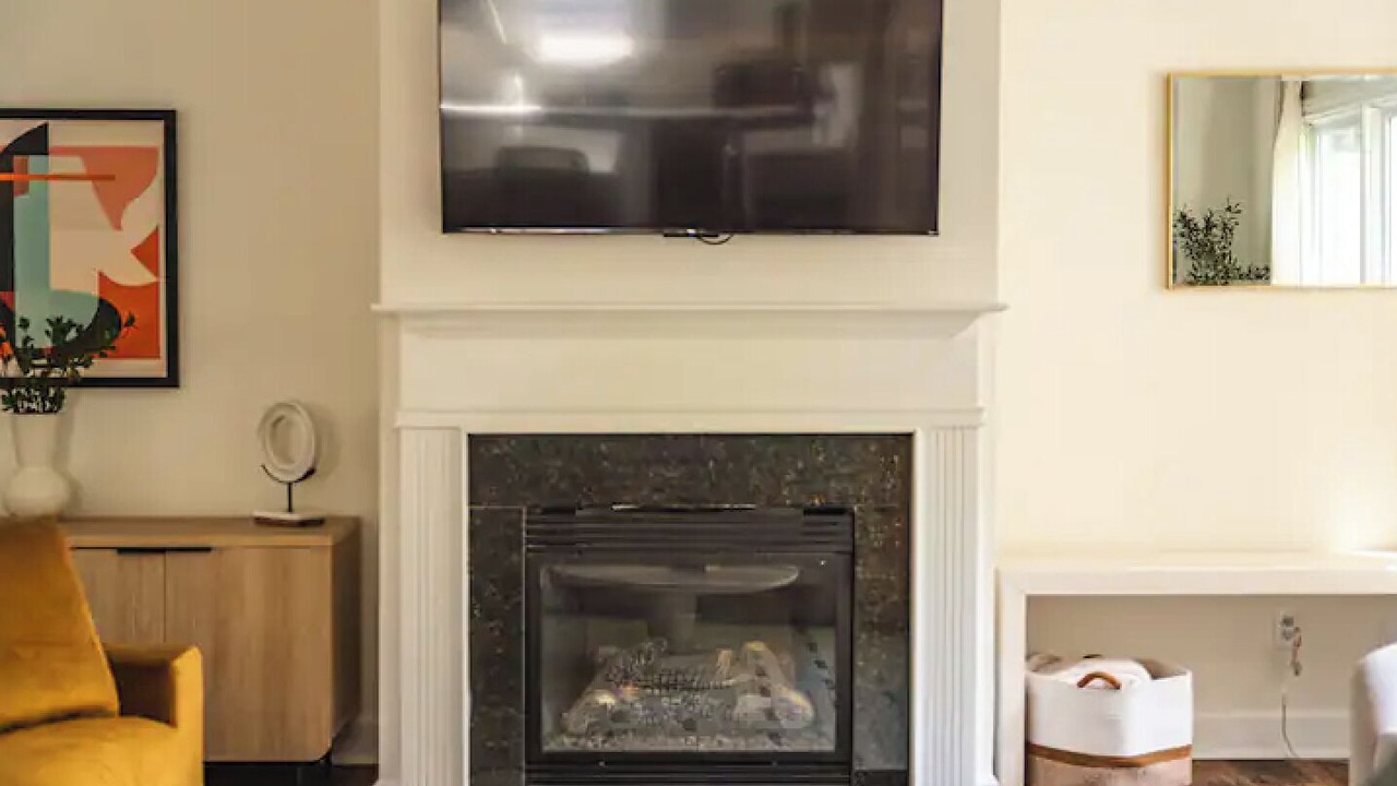 Photo of Livingroom in Bolton