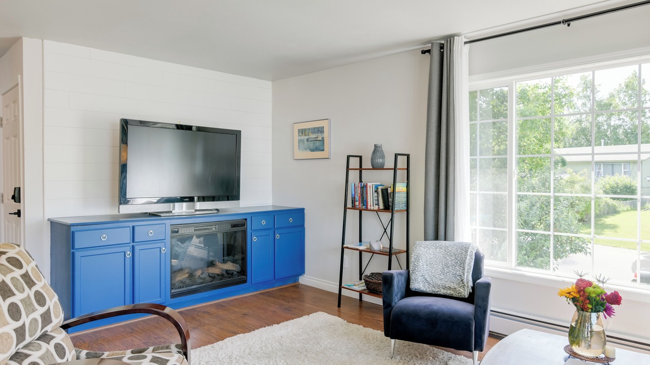 Photo of Livingroom in University Area