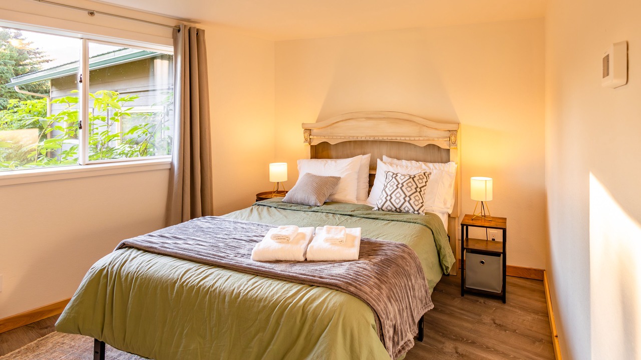 Photo of Bedroom in Homer