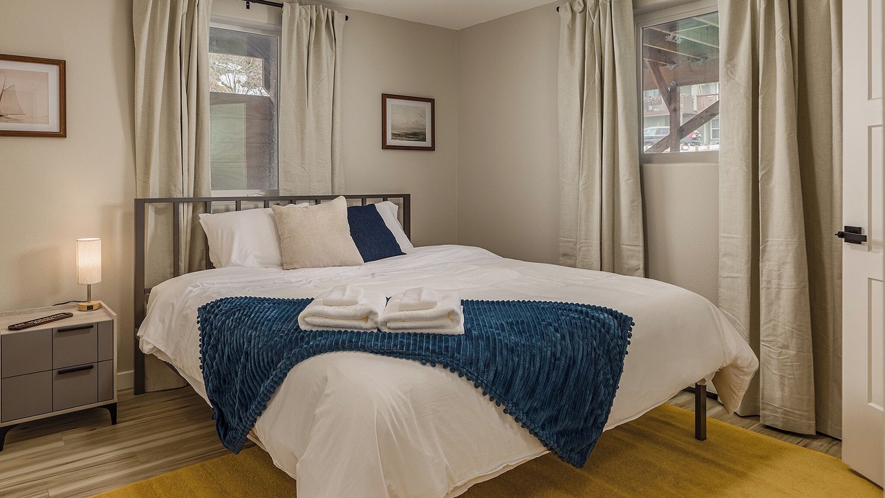 Photo of Bedroom in Seward