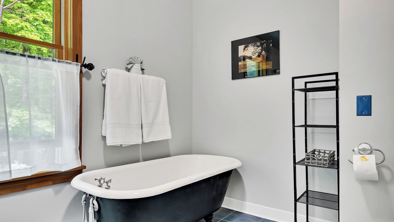 Photo of Bathroom in Saratoga Springs