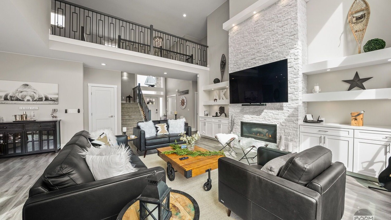 Photo of Livingroom in Butte