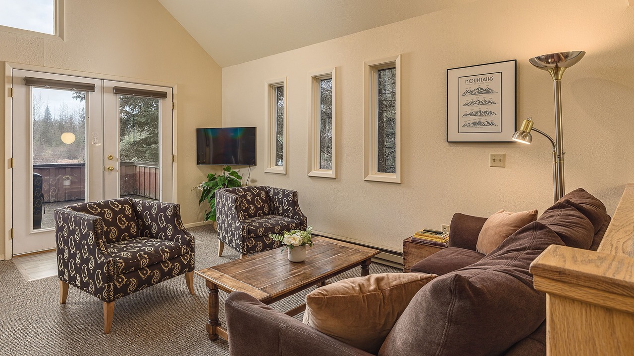 Photo of Livingroom in Alyeska
