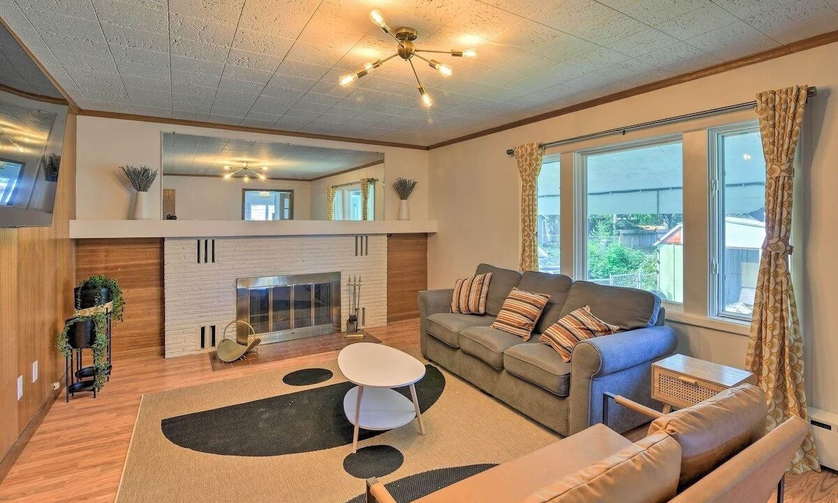 Photo of Bedroom in Downtown Anchorage